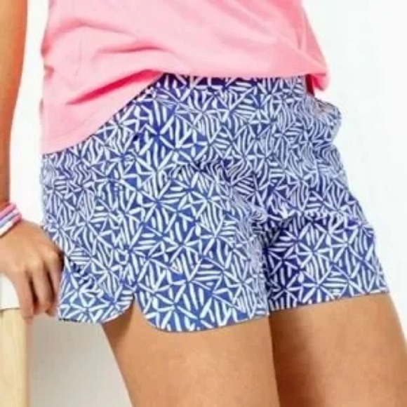 Lilly Pulitzer Pants - Lilly Pulitzer Blue Ocean View Shorts Size XL